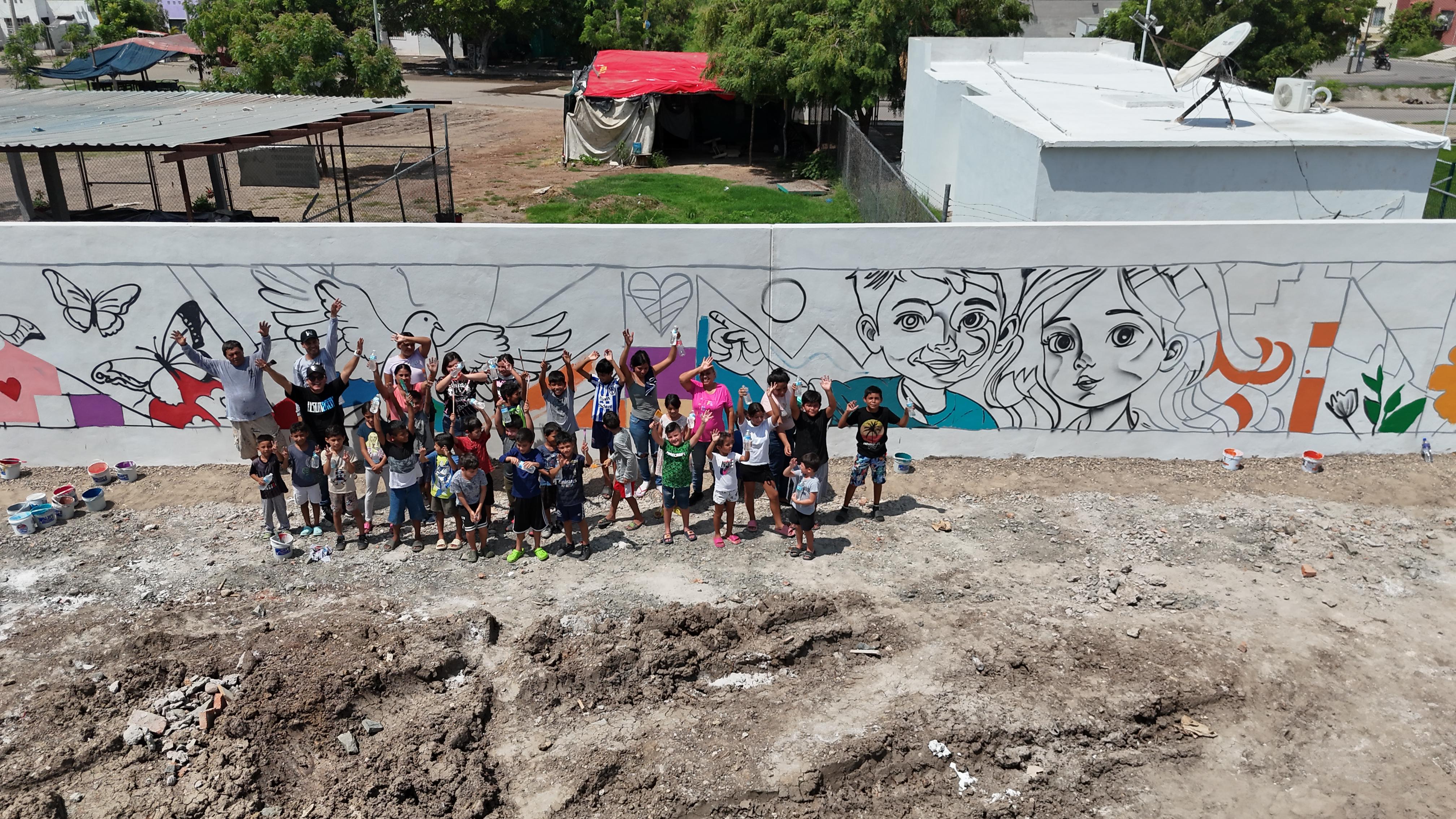 Programa “Jóvenes pintando tu colonia” en el fraccionamiento Santa Fe, en Mazatlán,