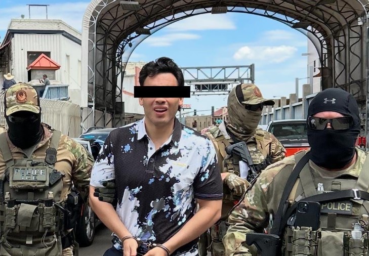 Chávez Jr. fue deportado por la garita en Nogales; esta es su ficha oficial de detención en México