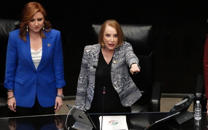 Laura Itzel Castillo rinde protesta como nueva presidenta del Senado