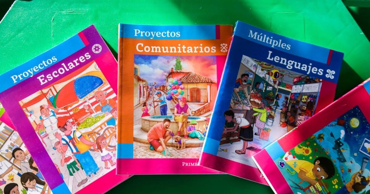 Libros de texto de educación básica.