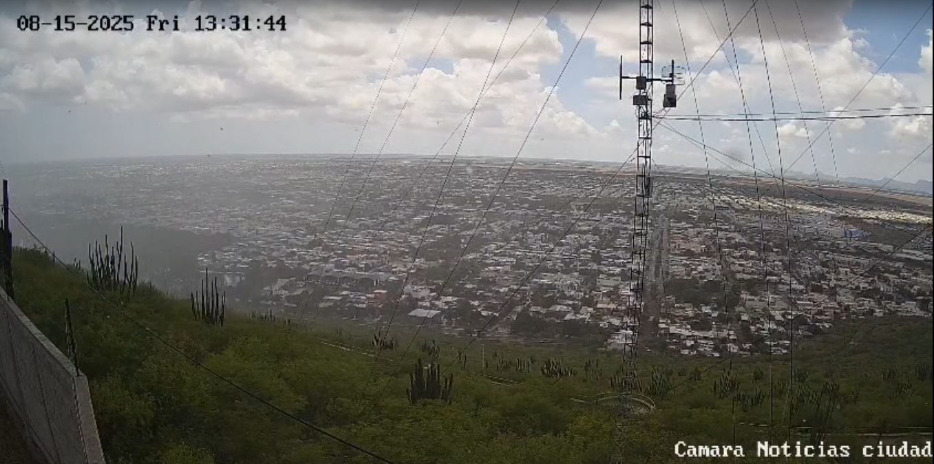Lluvia en Los Mochis vista desde el cerro de La Memoria.