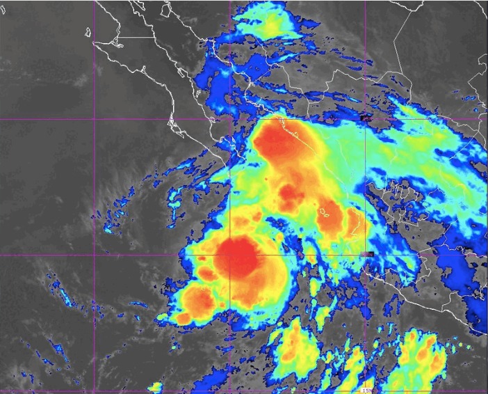 Mapa de monitoreo de las características de la cima de las nubes de tormentas convectivas maduras de Ivo, relacionadas con la severidad. Noaa.