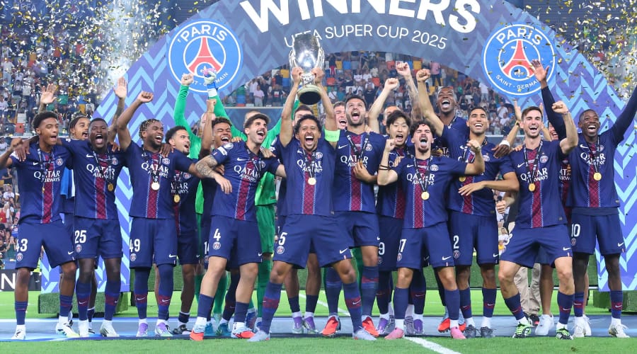 PSG celebra campeonato de Europa League