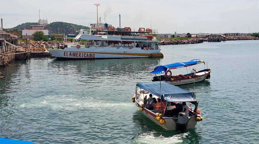 Embarcaciones turísticas de Mazatlán