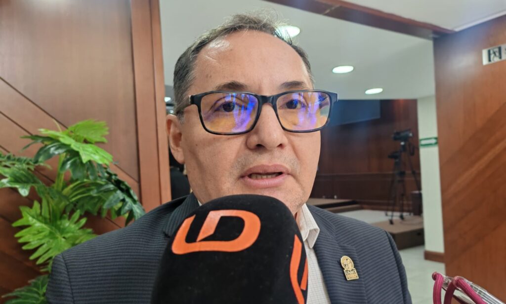 Pedro Flores