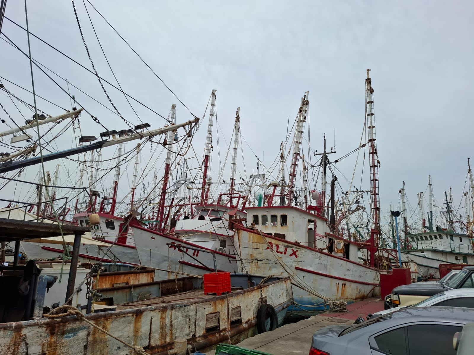 Pescadores del Parque Bonfil en Mazatlán añoran apoyos como el de empleo temporal