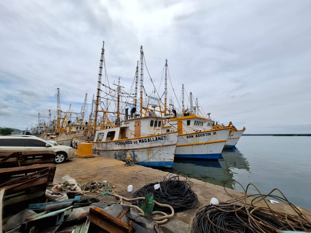 Pescadores del Parque Bonfil en Mazatlán añoran apoyos como el de empleo temporal