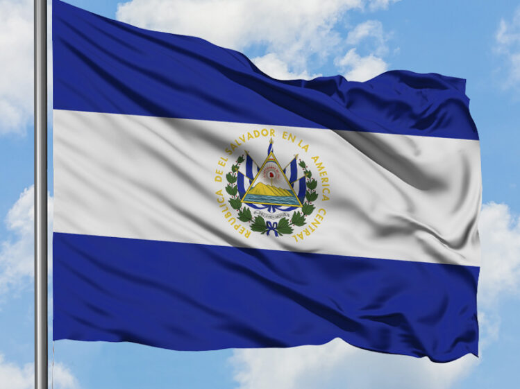 Preocupación global por reforma que permite reelección indefinida en El Salvador