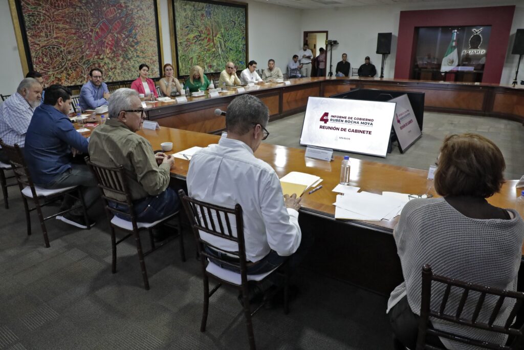 Reunión del gabinete de Rubén Rocha Moya.