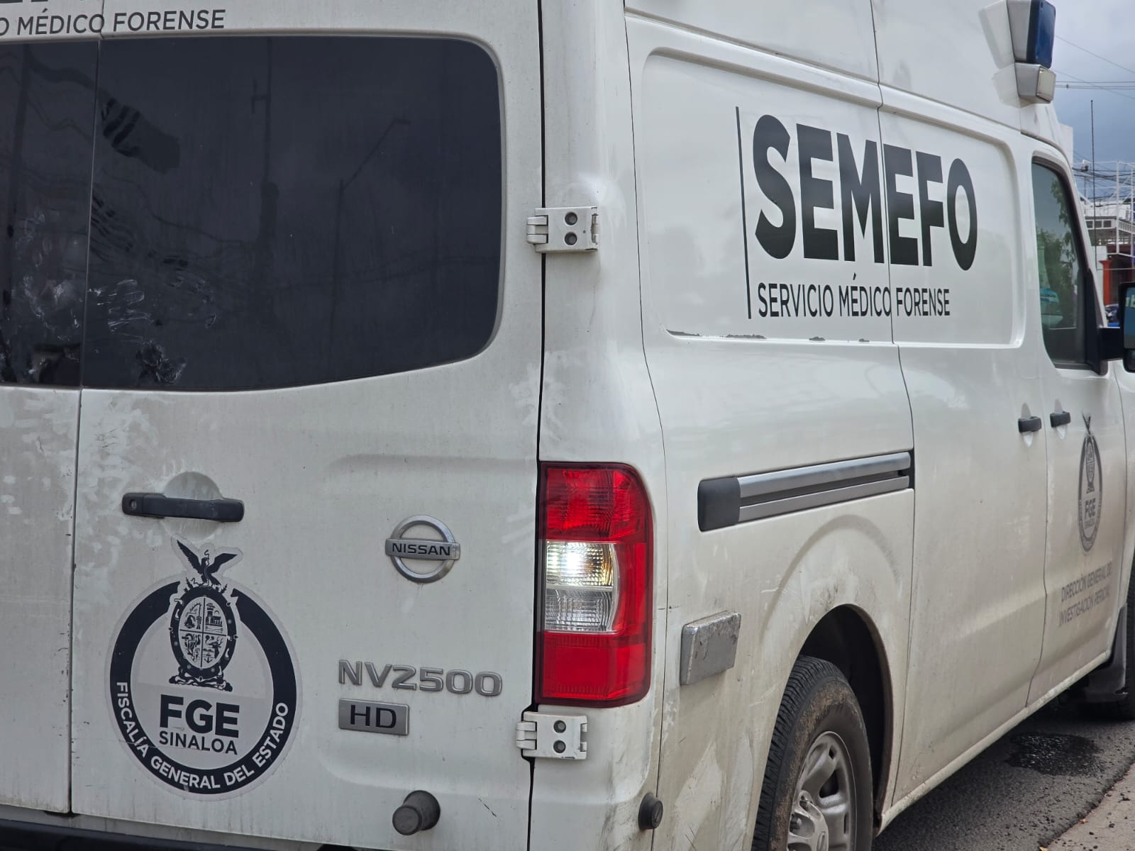 Localizan el cuerpo de una mujer sin vida frente a Pueblo Nuevo