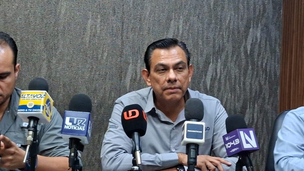 Simón Dorado Huitrón