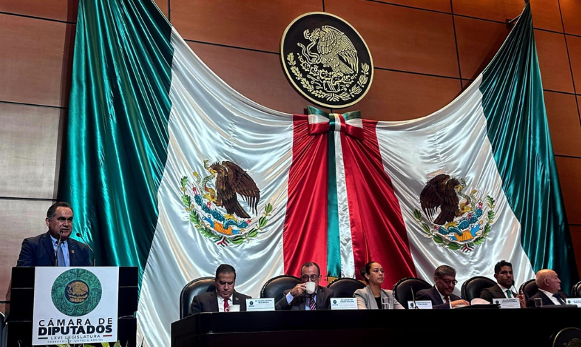 Jesús Madueña en la Cámara de Diputados Federal