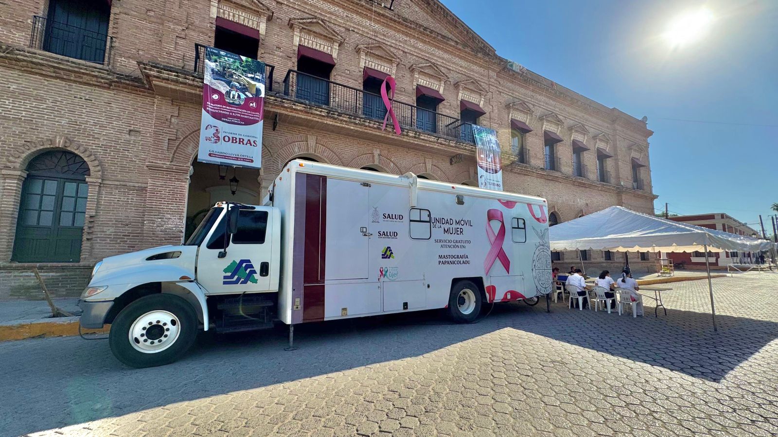 Unidad móvil de Salud en el municipio de El Fuerte.