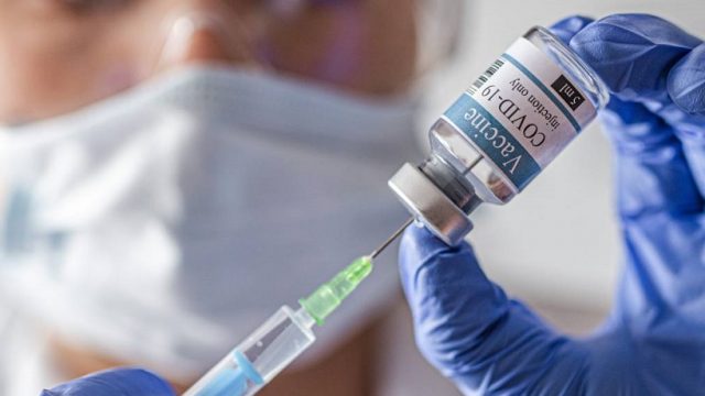 Vacunas contra Covid-19 evitaron más de 2.5 millones de muertes, según estudio