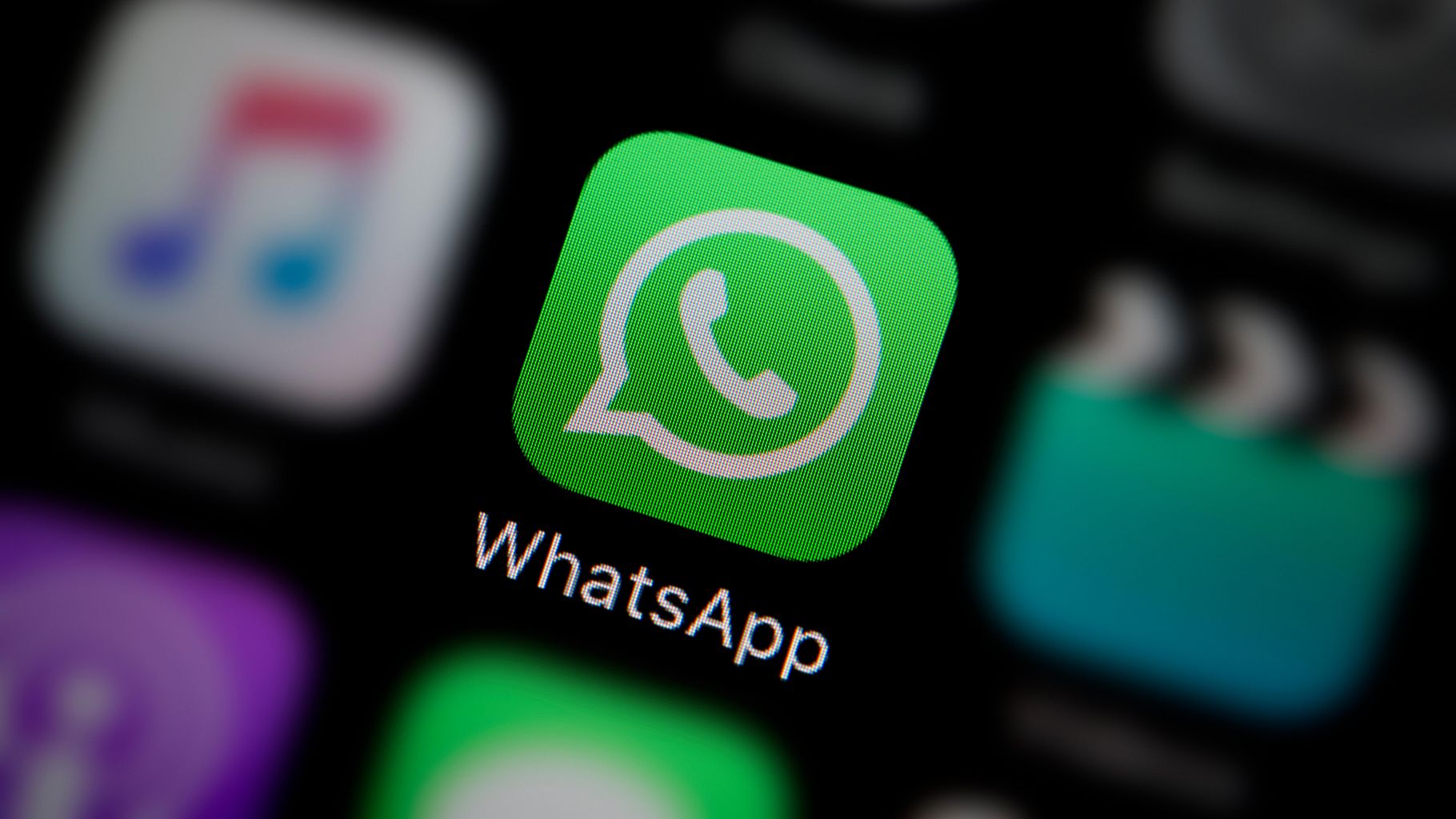 Icono de WhatsApp en un dispositivo.