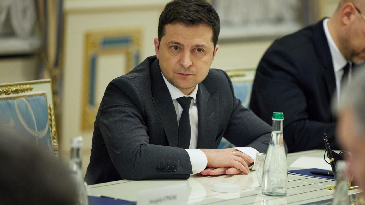 Zelensky descarta la posibilidad de una cumbre tripartita con Rusia y EU