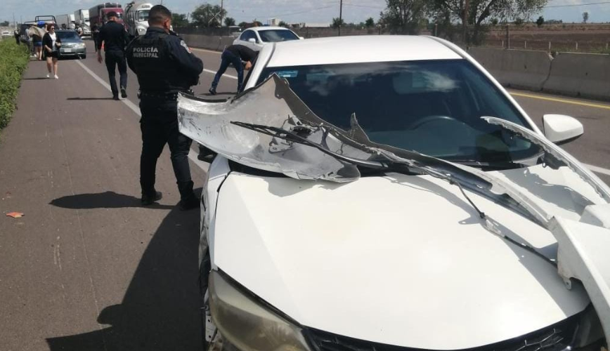 Choque automovilístico en la carretera México 15