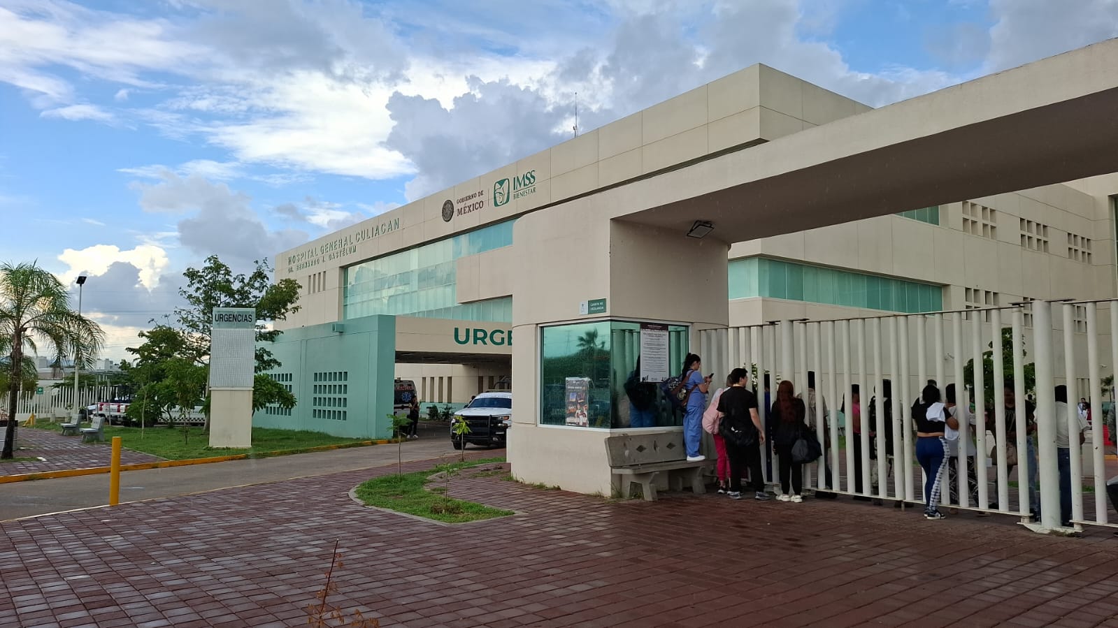 Sujeto armado dispara en repetidas ocasiones contra paciente en el Hospital General de Culiacán