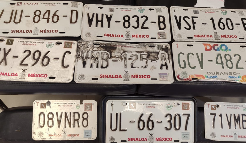 Placas extraviadas tras lluvias en Mazatlán