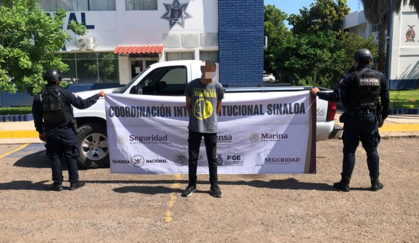 Personal militar recupera vehículo tras robo al norte de Culiacán