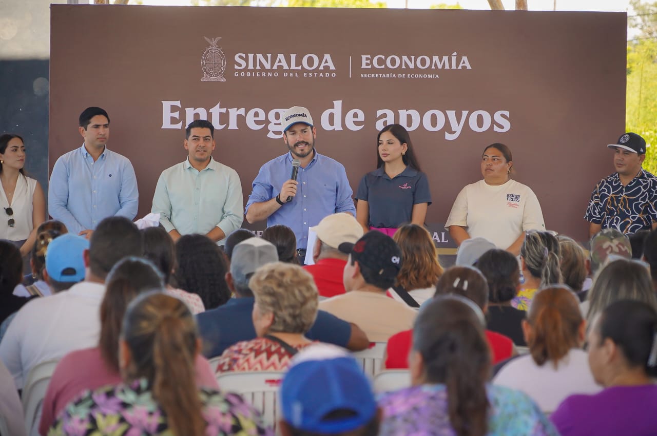 Segunda etapa de apoyos económicos directos a comerciantes de Altata, Navolato.