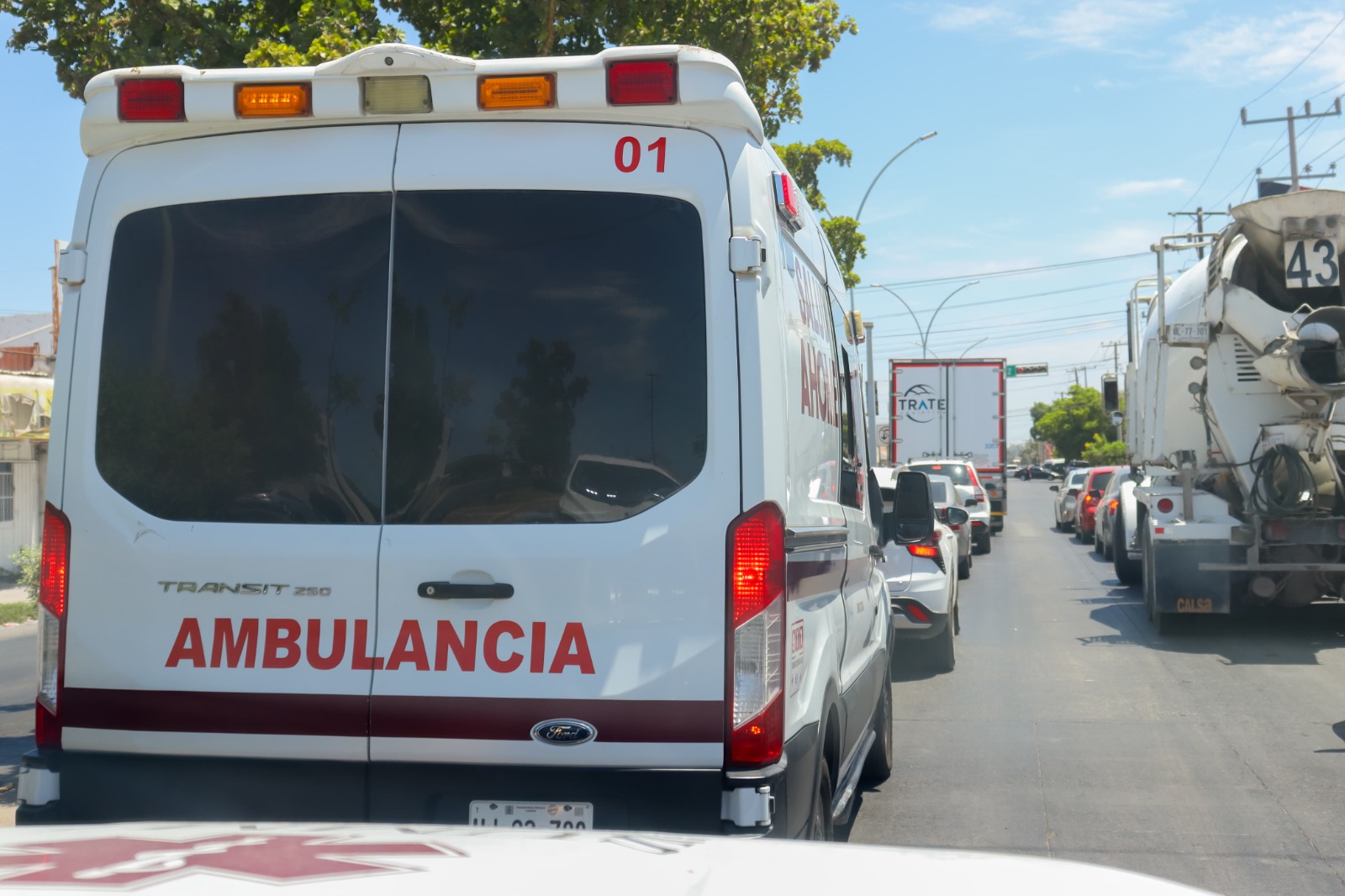Hombre resulta gravemente herido al ser arrollado por el tren
