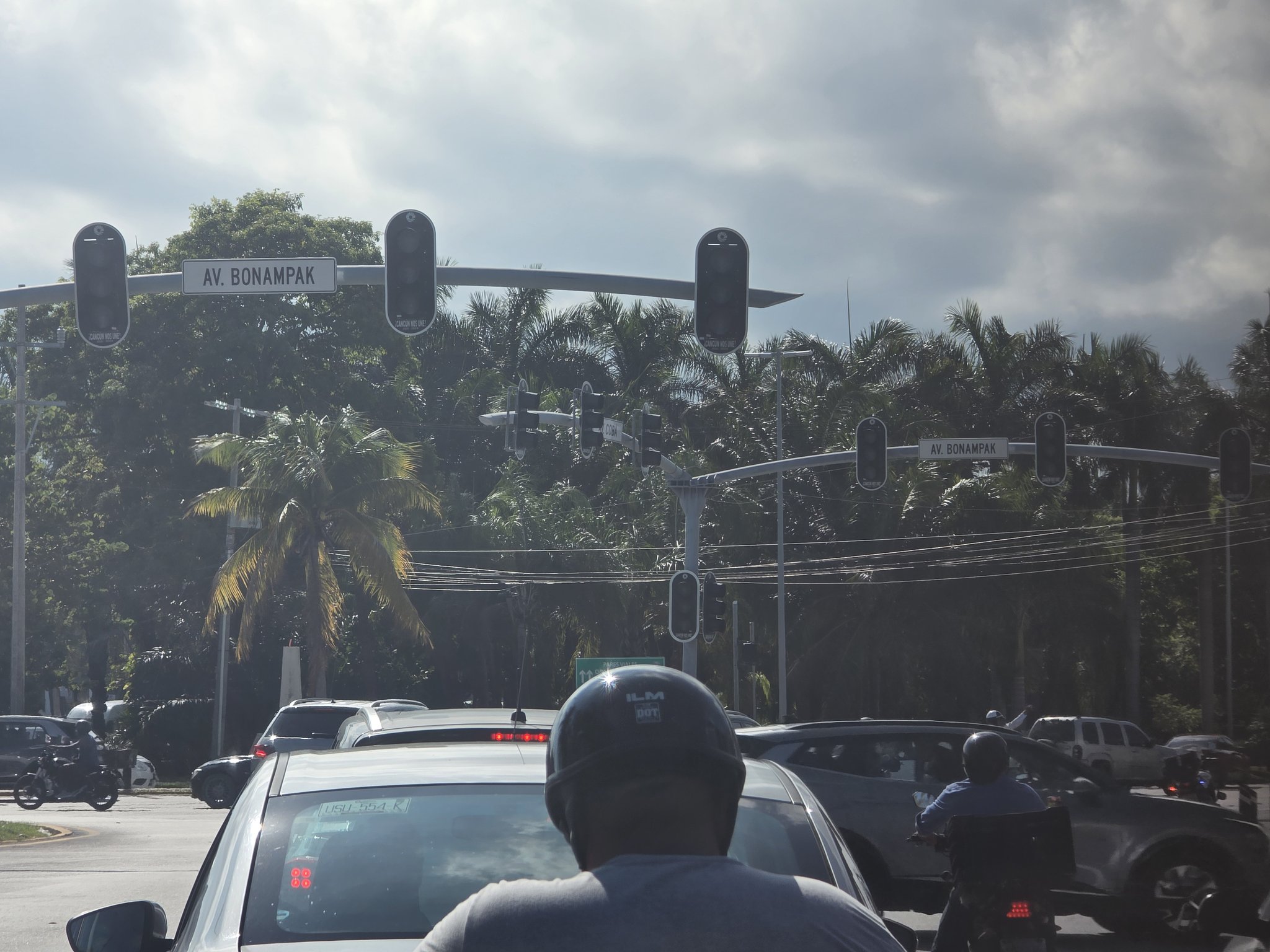Reportan apagón masivo en Yucatán, Campeche y Quintana Roo; Claudia Sheinbaum se pronuncia