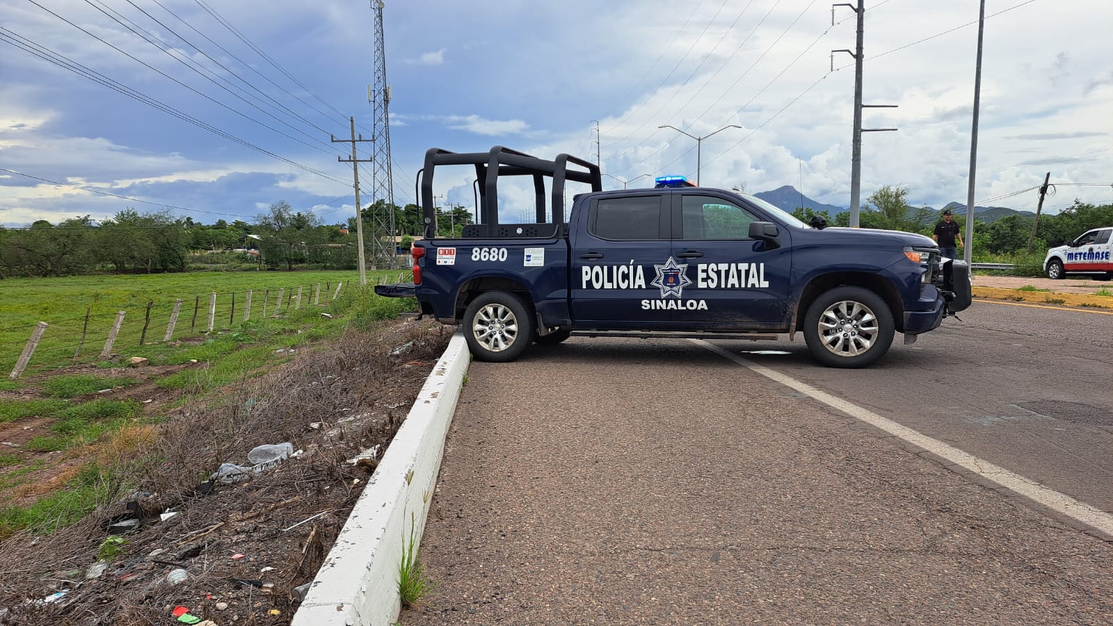 Policía Estatal en el lugar del hallazgo.