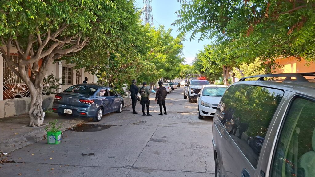 Asesinan a un hombre cuando iba llegando a un domicilio del Infonavit Playas en Mazatlán