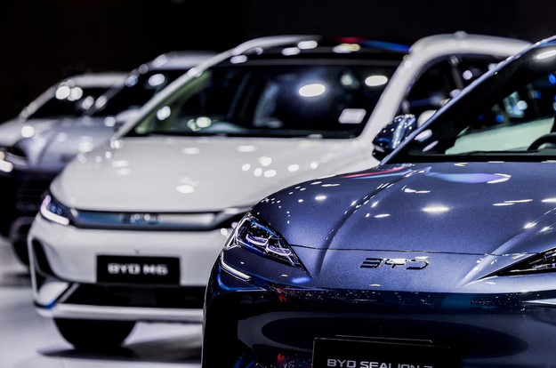 México podría elevar hasta el 50 % los aranceles sobre importación de automóviles asiáticos