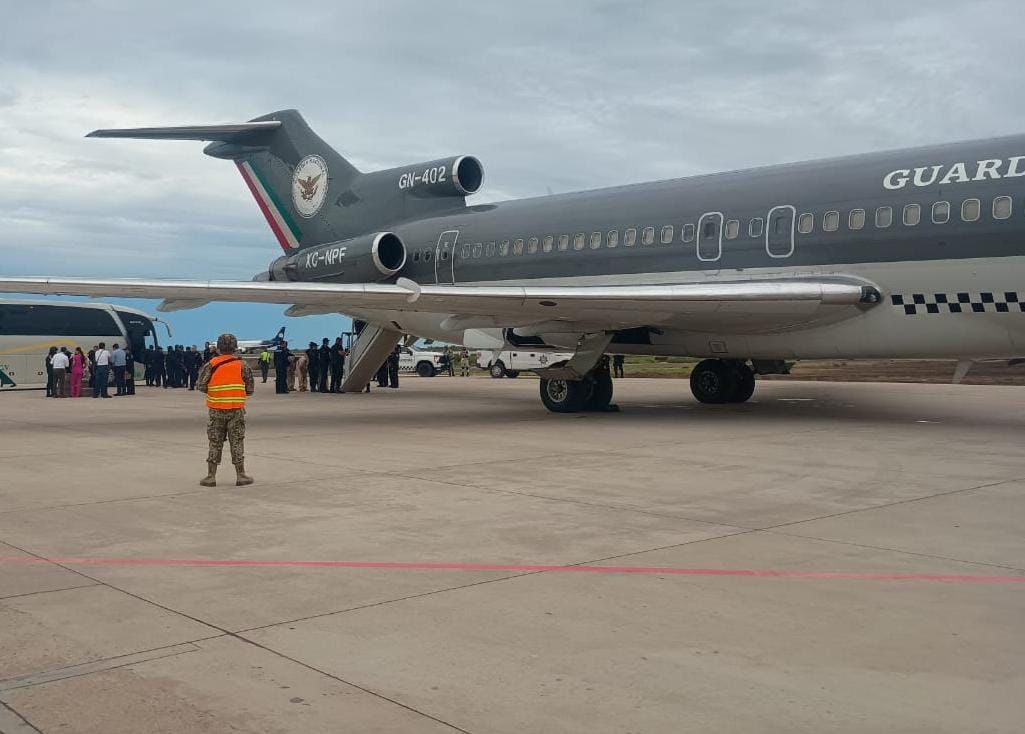 Este fue el avión de la Guardia Nacional en el cual fueron trasladados los reos federales a un penal en Veracruz
