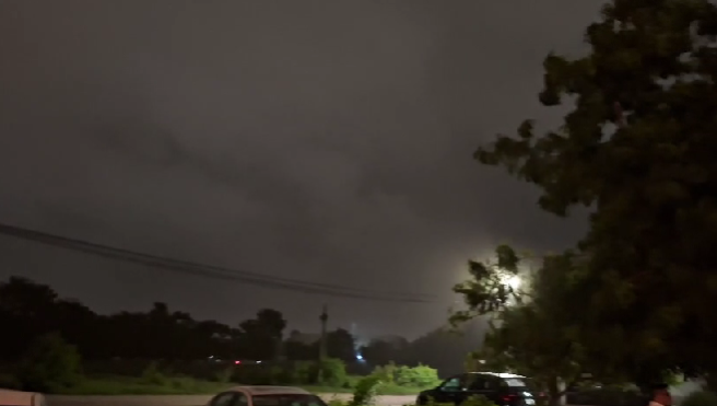 Fuertes vientos con lluvias azotan este domingo a sectores de Guasave