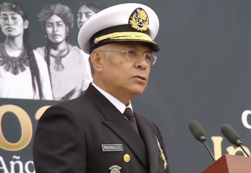 Secretario de Marina, almirante Raymundo Pedro Morales Ángeles