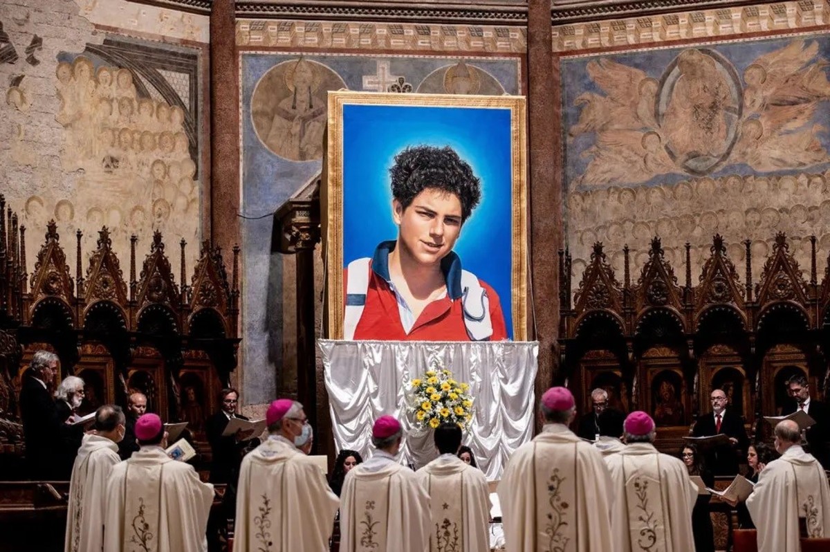 Papa León XIV canoniza a Carlo Acutis, el primer santo millennial