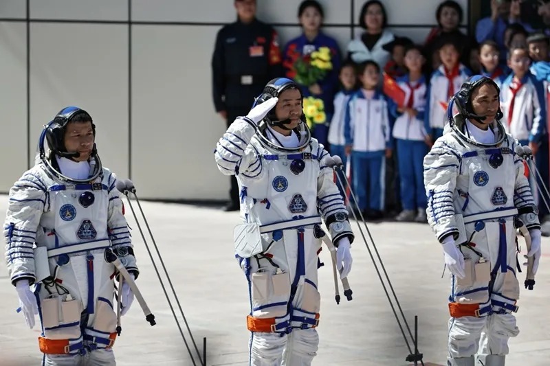 China realiza nueva hazaña espacial con cuarta caminata en la estación Tiangong