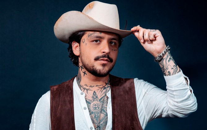 Christian Nodal enfrenta ola de críticas tras comentarios sobre su hija: