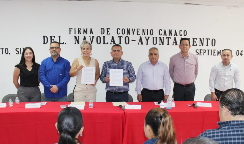 Firma de colaboración entre Navolato y Canaco