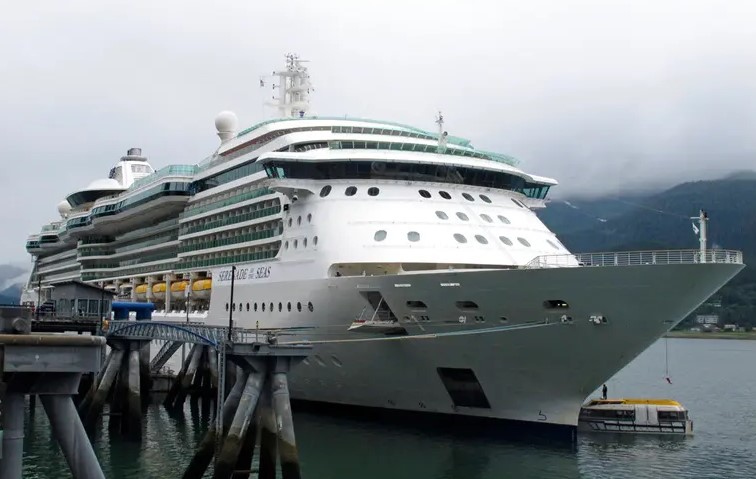 Los CDC reportan posible brote de norovirus en crucero a Miami; 71 pasajeros presentan síntomas
