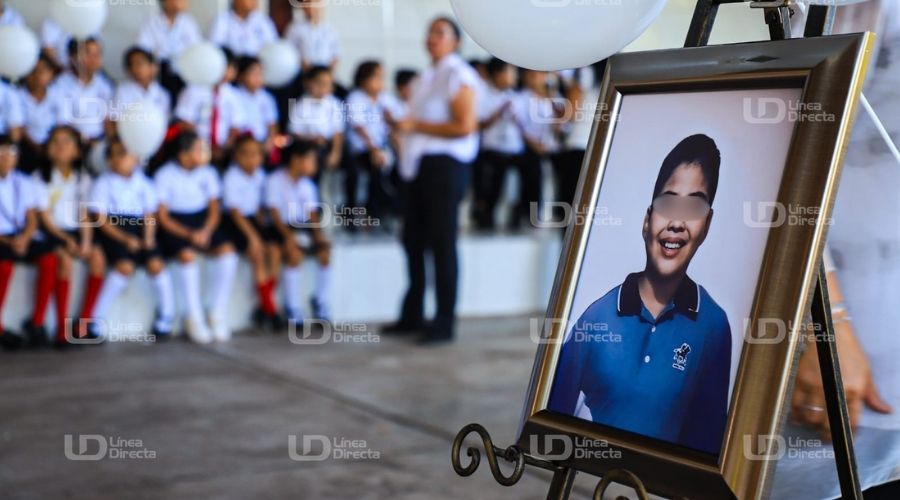 Despiden con homenaje al pequeño que murió por fuerte lluvia en Culiacán