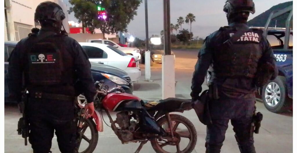 Ejército detiene a un hombre en el fraccionamiento Punta Azul, Culiacán