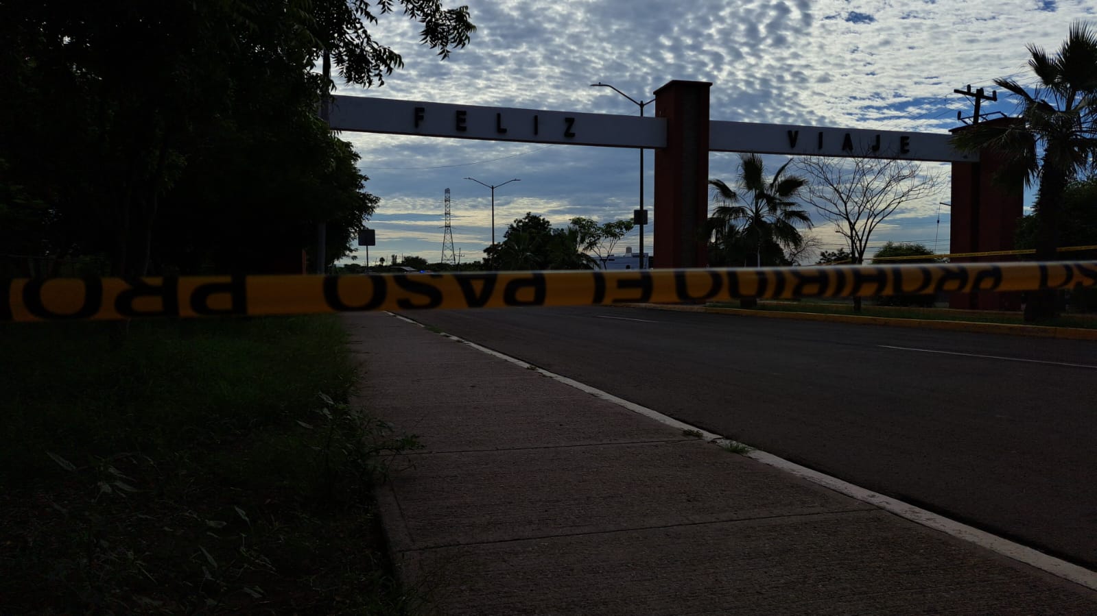 Asesinan a una mujer