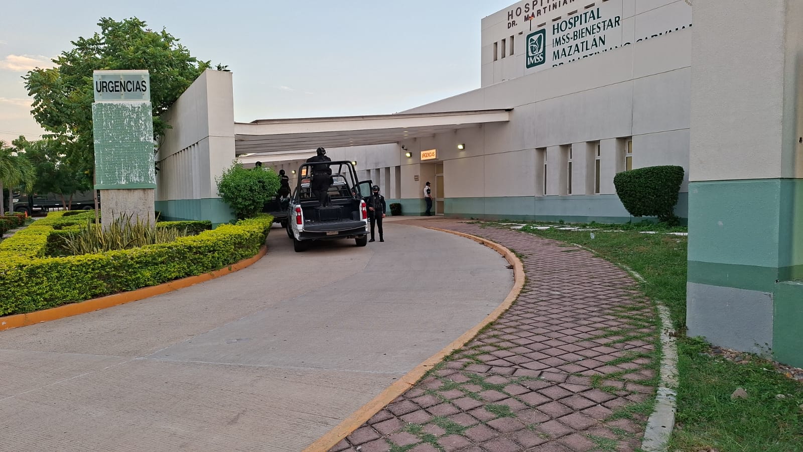 Sergio Francisco no resistió: falleció menor baleado arriba de camión urbano, en Mazatlán