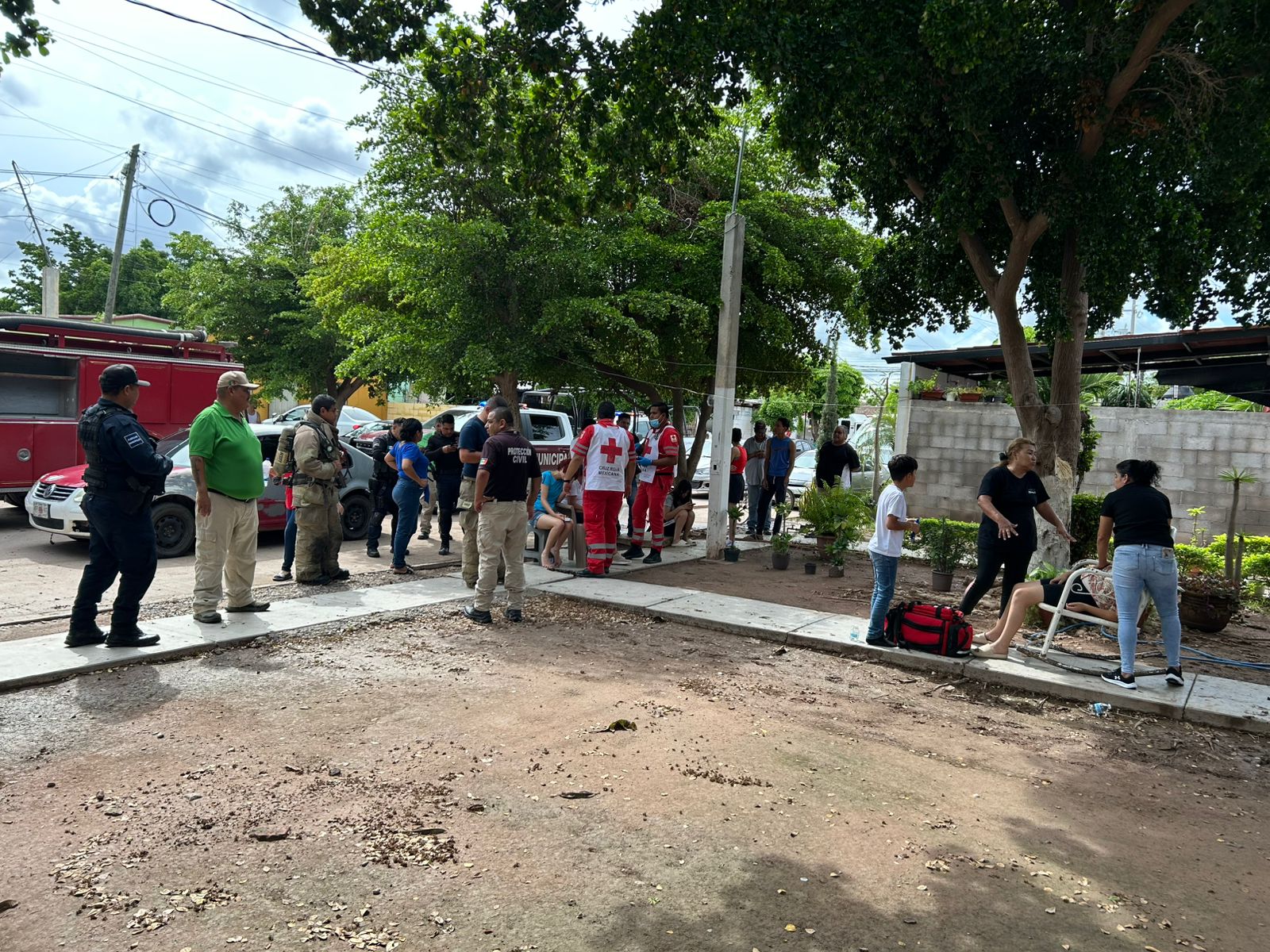 Incendio en fraccionamiento al poniente de Los Mochis