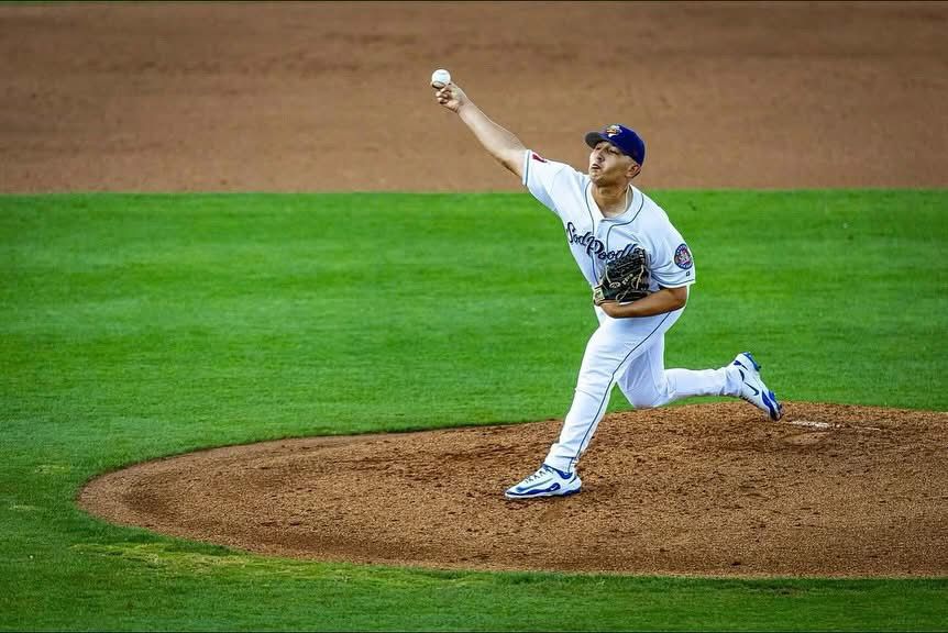 El beisbolista Jonathan Bernal