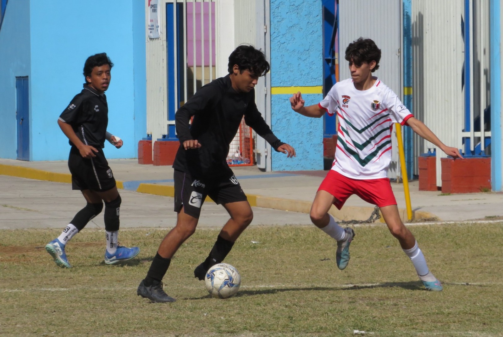 Partido de la Liga Estudiantil de Futbol.