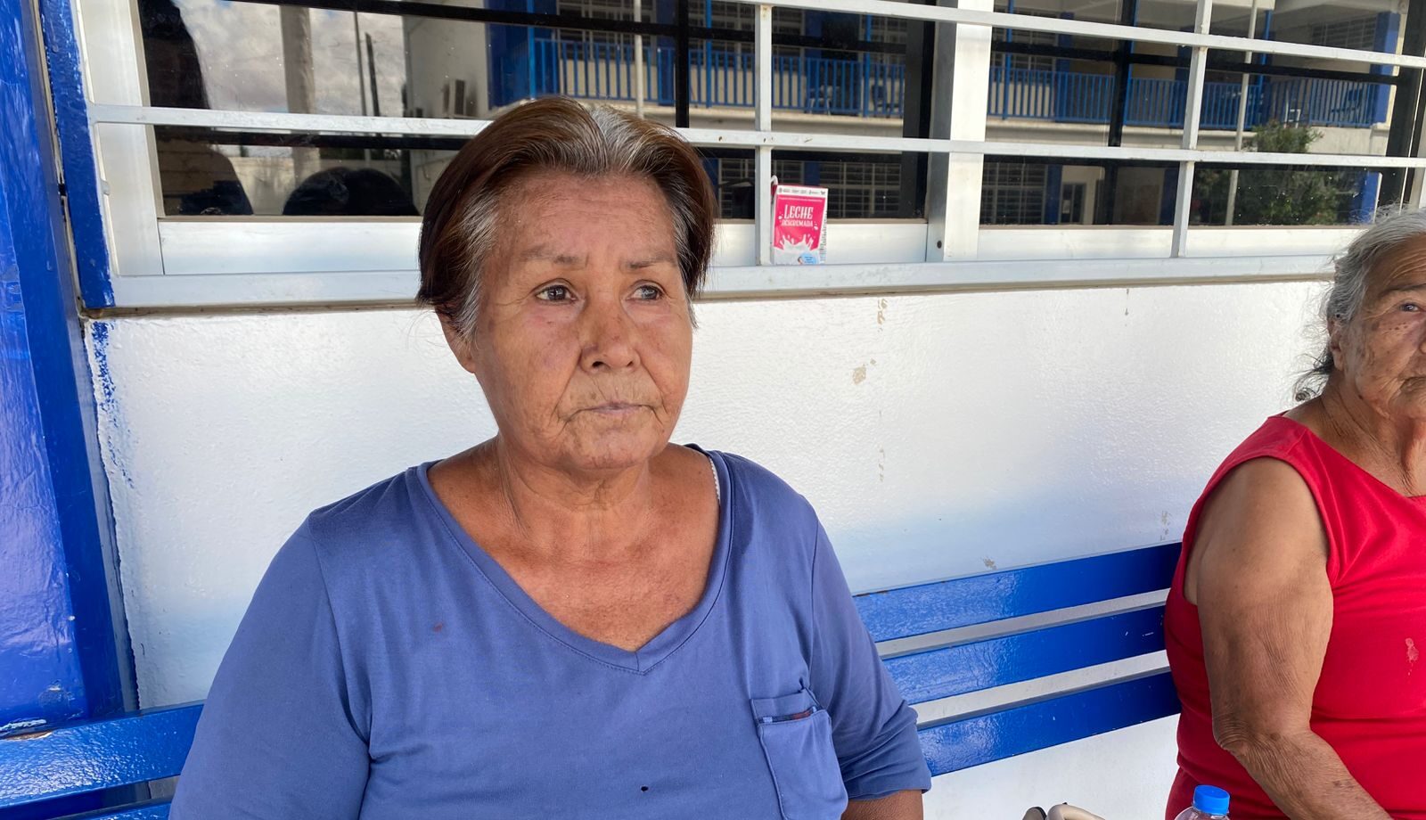 María perdió todo; la inundación subió un metro dentro de su casa
