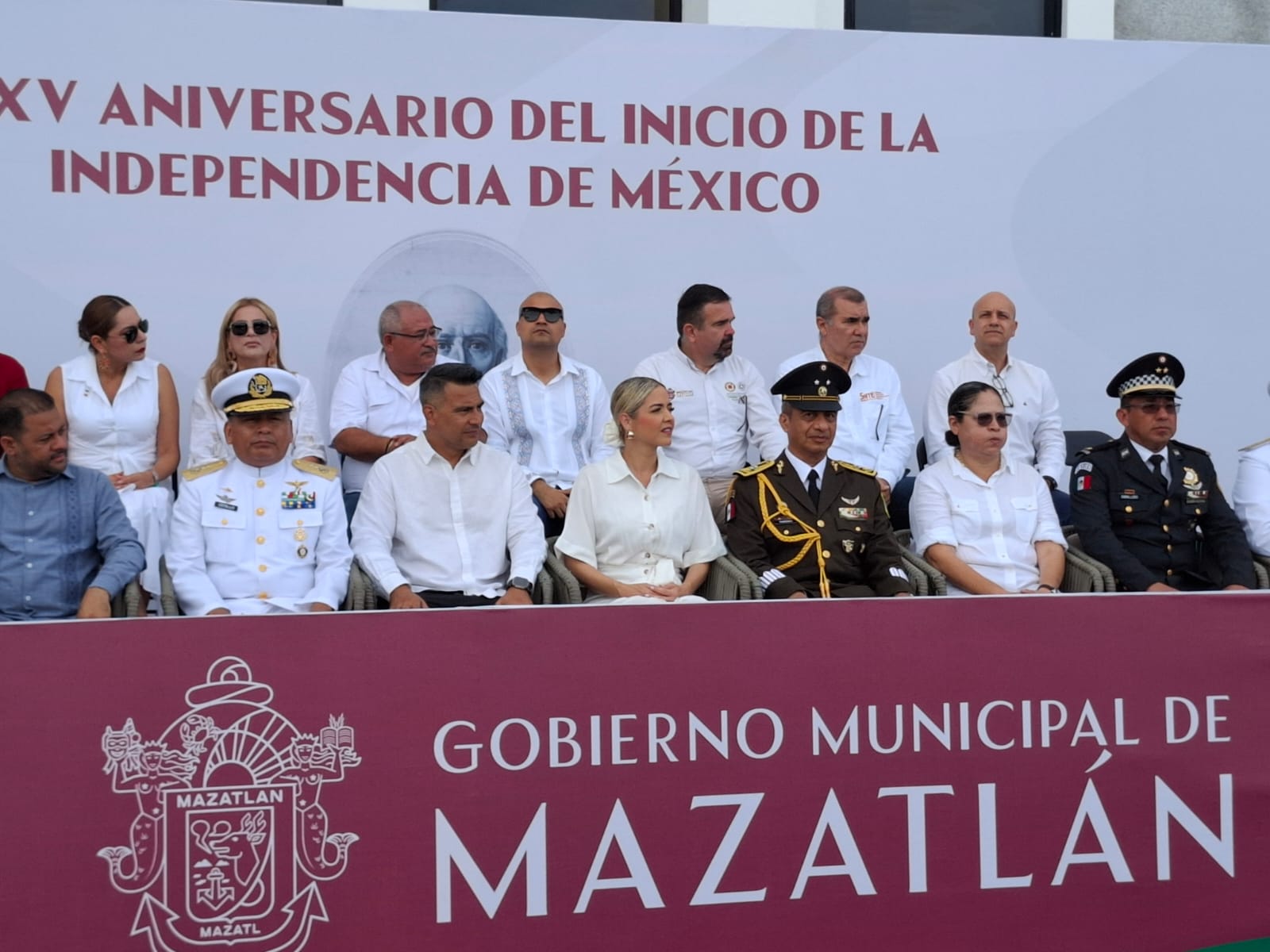 Alcaldesa destaca saldo blanco durante conmemoración del Grito de Independencia
