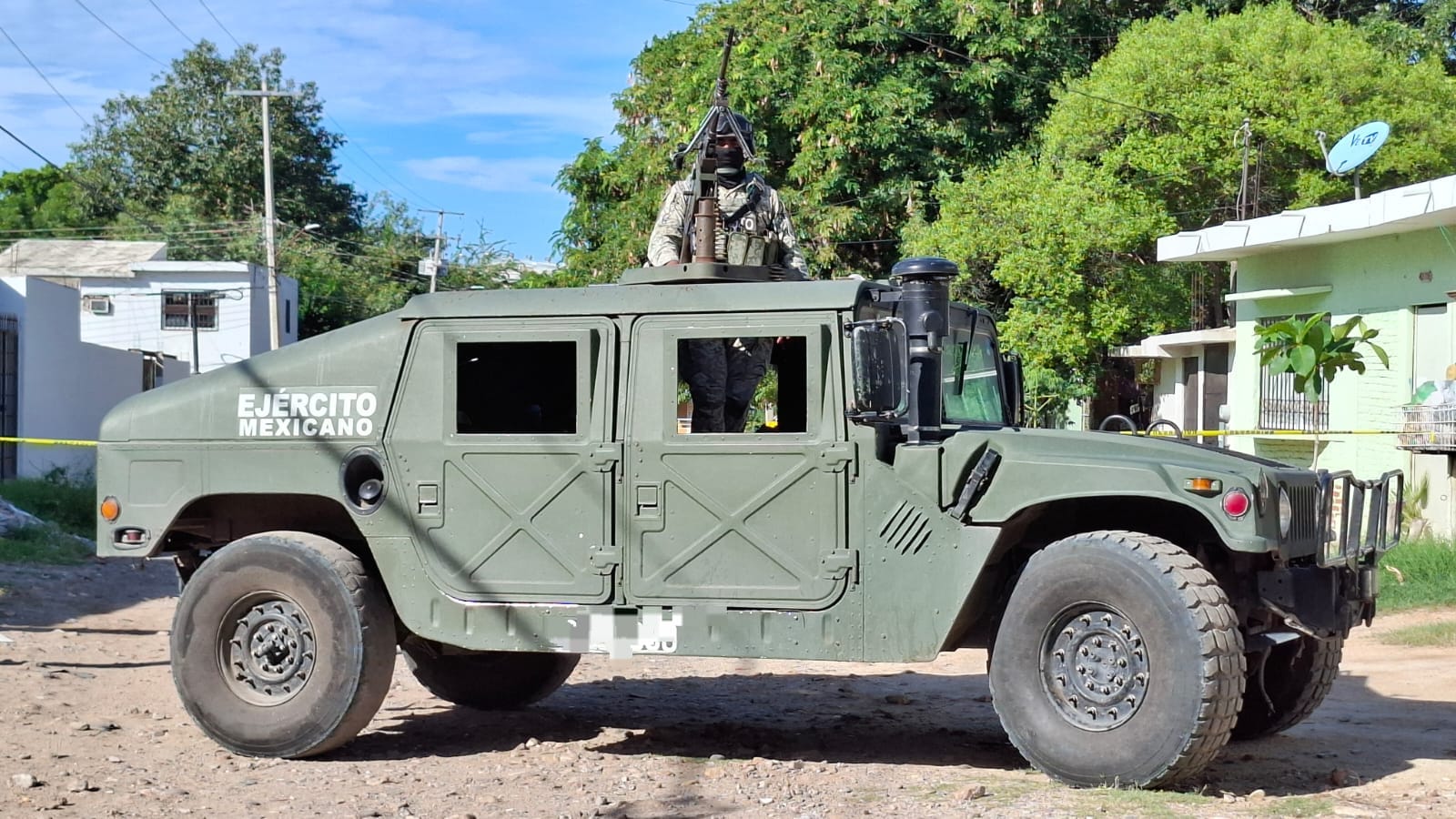 Militares