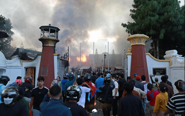 Nepal reporta saldo mortal y más de mil heridos tras disturbios juveniles