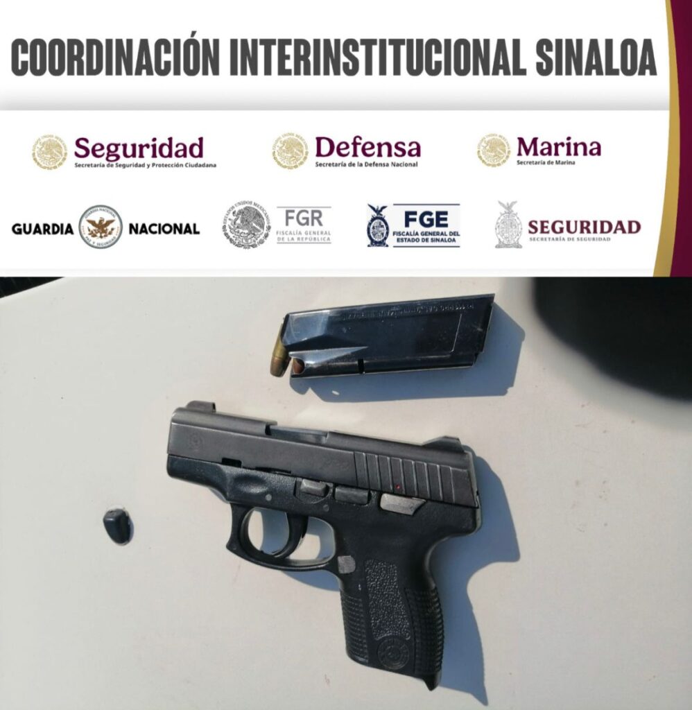 Localizan vehículo y arma de fuego